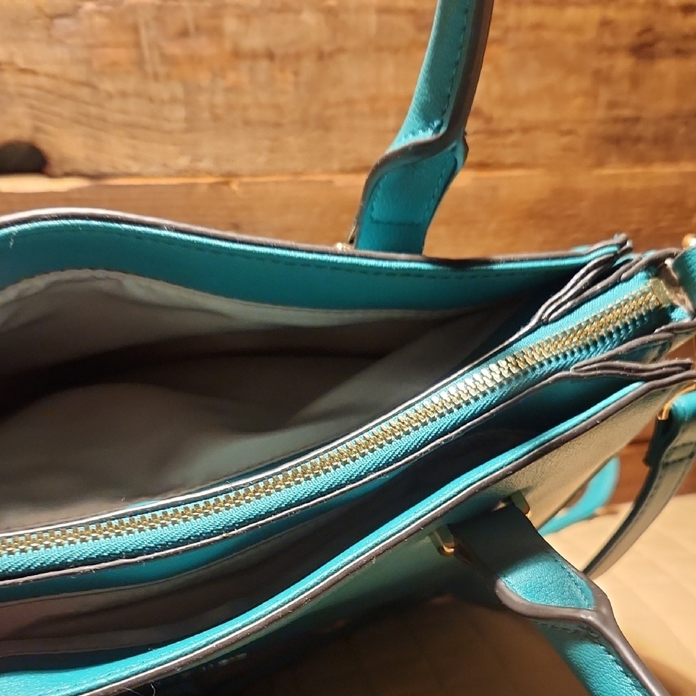 Nine West Summer Green-Green Satchel/Crossbody NWT - Picture 7 of 16